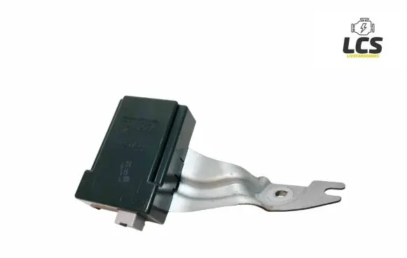 Lexus IS 220D-250-350 Door control unit/module 8974053060