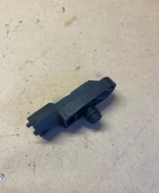 Renault Laguna II Air pressure sensor 8200168253 8200185545