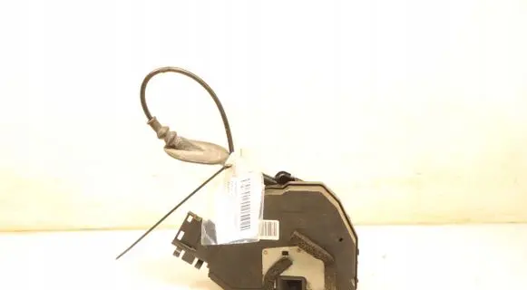 Renault Fluence Rear door lock
