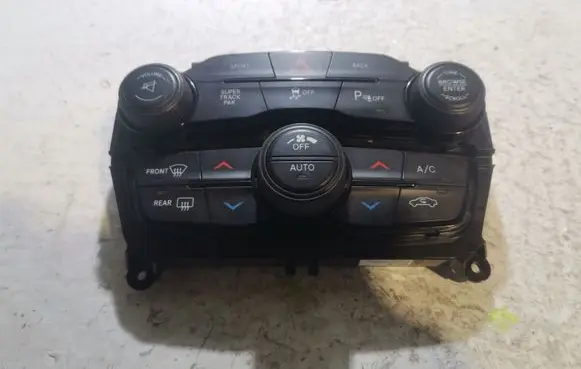 Dodge Challenger Climate control unit P68184927AB