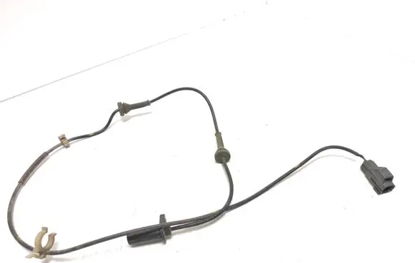 Volvo XC90 ABS brake wheel speed sensor 9467580
