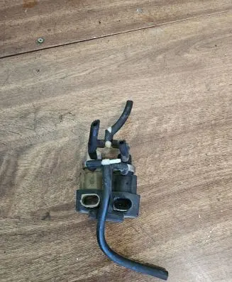 Audi A6 S6 C5 4B Turbo solenoid valve