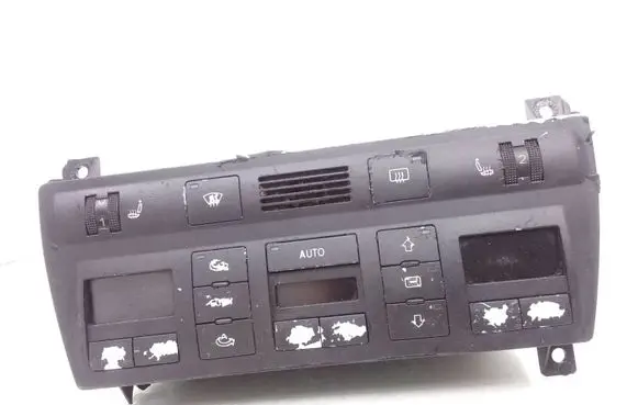 Audi A6 S6 C5 4B Climate control unit 4B0820043AK 5HB00760455 0105H015