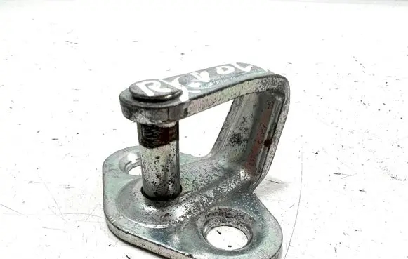 Chevrolet Volt I Front door lock loop/hook striker 