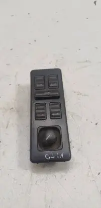 Mercedes-Benz Vito Viano W638 Electric window control switch 0005456713