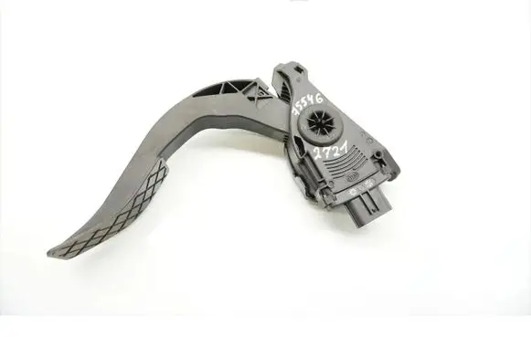Audi A5 8T 8F Accelerator throttle pedal 8K1721523
