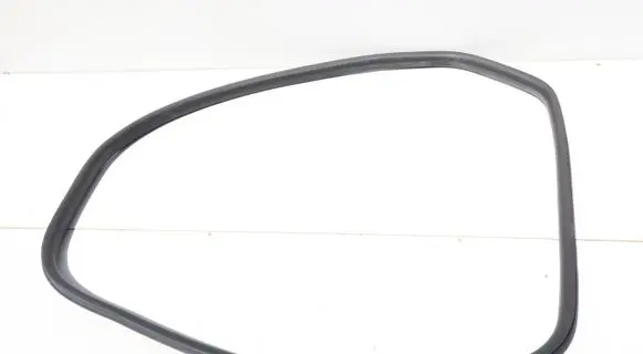 Volvo V60 Rubber seal rear door