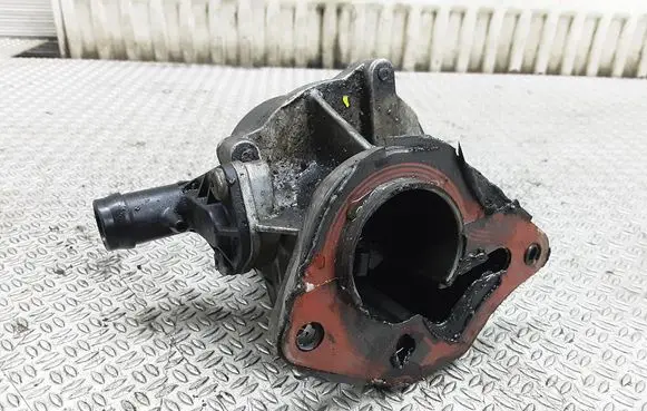 Vacuum pump