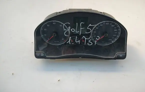 Speedometer (instrument cluster)