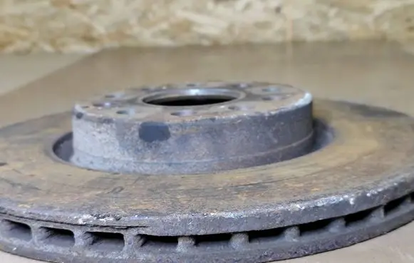 Volkswagen PASSAT B6 Front brake disc