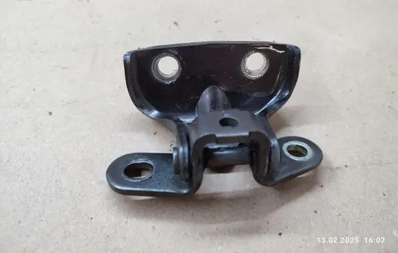 Hyundai Tucson TL Rear door upper hinge 