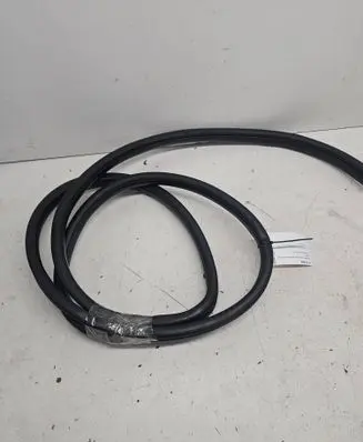 Hyundai Sonata Front door rubber seal 1234