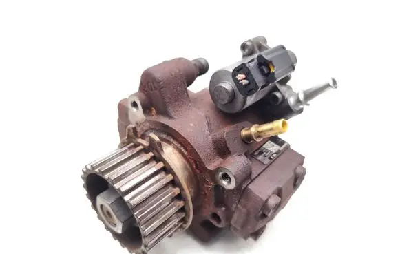 Citroen Xsara Picasso Fuel injection high pressure pump 9672605380 A2C53381555
