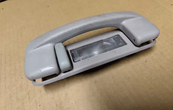 Chrysler 300 - 300C Rear interior roof grab handle
