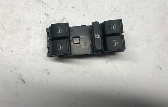 Volkswagen Golf VI Electric window control switch 1K4959857B