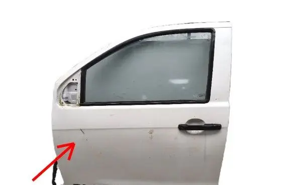 Isuzu D-Max Front door 