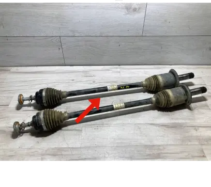 BMW X2 F39 Rear driveshaft 7646867