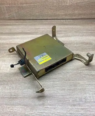Nissan Primera Engine control unit/module ECU 2260461J02 EDCN80