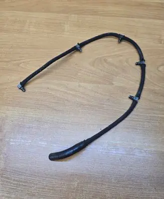 Fuel return line/hose