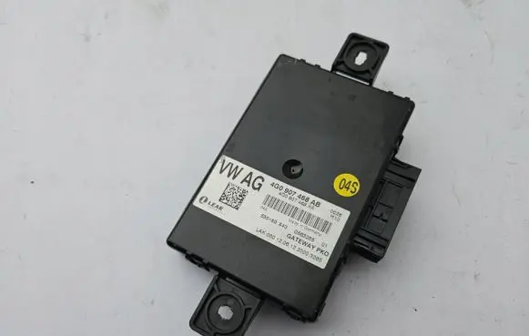 Audi A6 S6 C7 4G Gateway control module 4G0907468AB