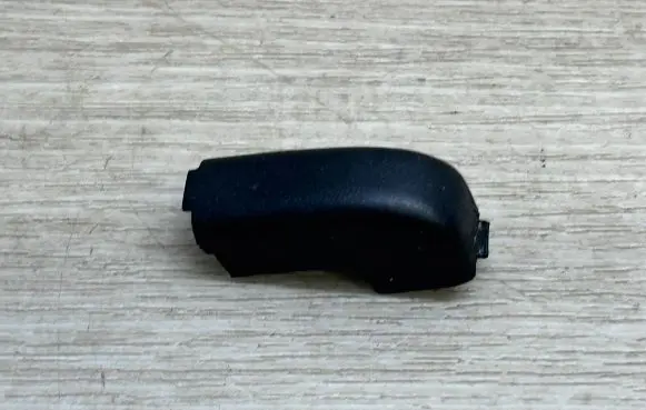 Volkswagen Touareg II Front driver seat rail trim 7P5882465