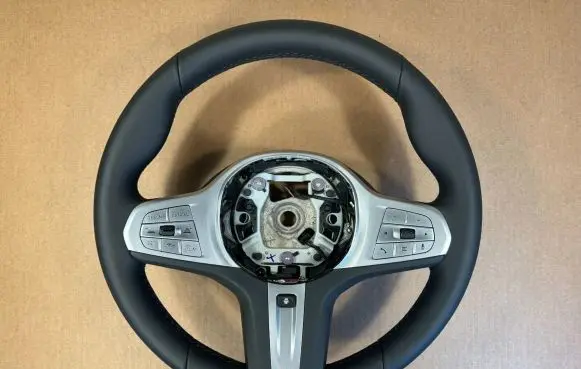 BMW 7 G11 G12 Steering wheel 32308008185