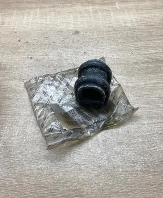 Hyundai Accent Front anti-roll bar/stabilizer link 548121G100