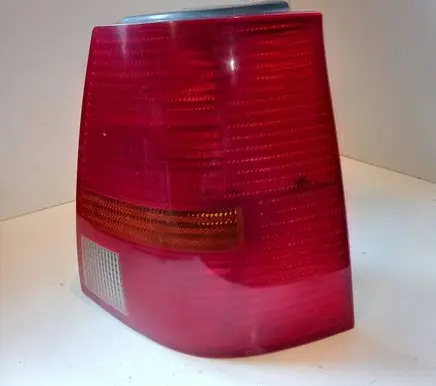 Volkswagen Golf IV Rear/tail lights 28438007