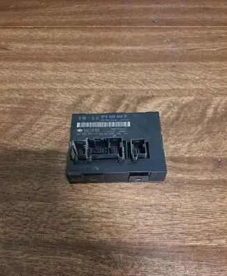 Audi A3 S3 8P Comfort/convenience module 8P0959433B 05600600