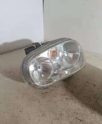 Volkswagen Golf IV Headlight/headlamp