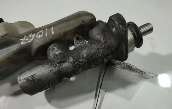 Honda FR-V Master brake cylinder 