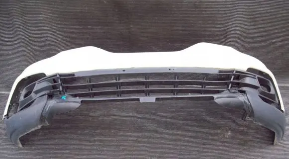 Renault Captur Front bumper 620269604R 620227871R