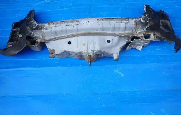 Honda FR-V Rear bodywork 