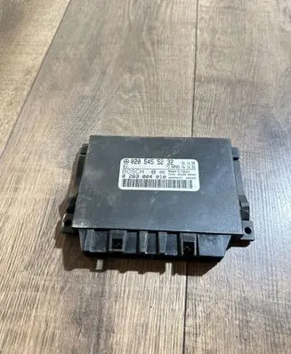 Mercedes-Benz S W220 Parking PDC control unit/module 0205455232 0263004010