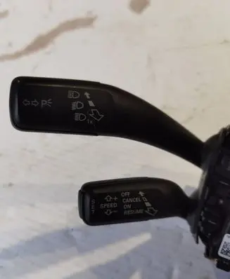 Audi A5 8T 8F Wiper turn signal indicator stalk/switch 8K0953568F 90304G130004D