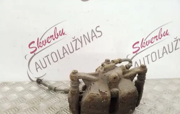Volkswagen PASSAT B8 Front brake caliper