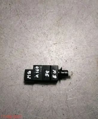 Mercedes-Benz A W168 Brake pedal sensor switch 36745624