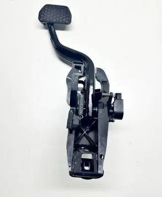 BMW X3 G01 Brake pedal 686648509 10804208 D2686648509