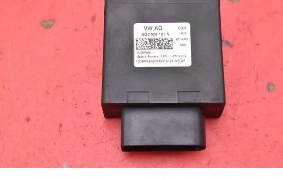 Volkswagen Golf Sportsvan Engine control unit/module ECU 5Q0906121N