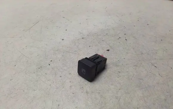 Citroen C4 II Fuel tank opening switch 96664235xt