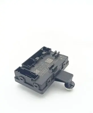 Man TGE 1gen Door control unit/module 5Q4959392K A2C7678150500