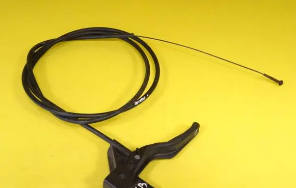 Opel Vectra B Engine bonnet/hood lock release cable 7002346