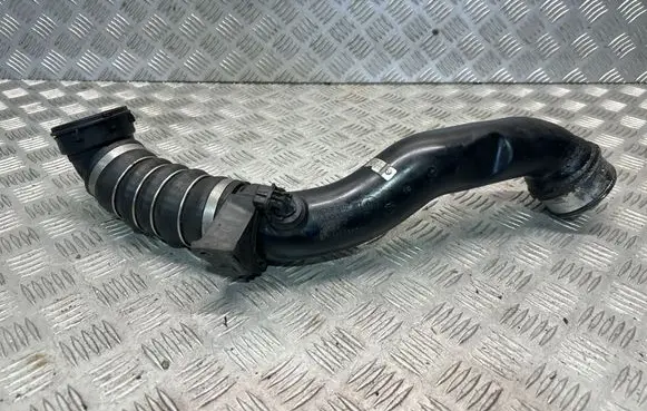 Intercooler hose/pipe