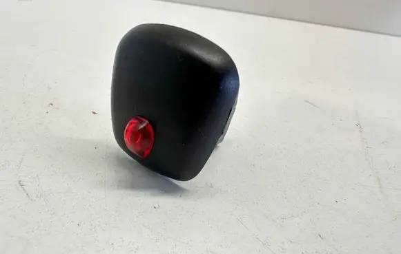 Other switches/knobs/shifts