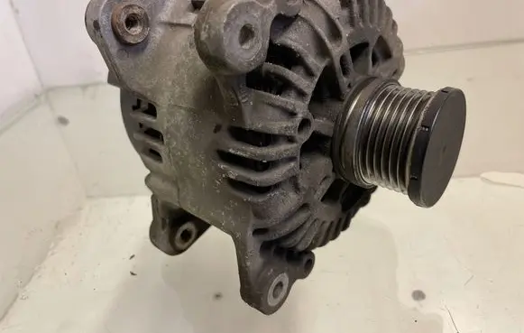 Skoda Superb B6 (3T) Generator/alternator 06F903023P TG14C023 310016453