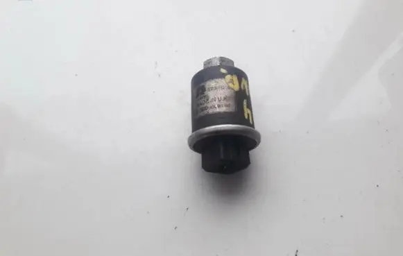 Air conditioning (A/C) pressure sensor