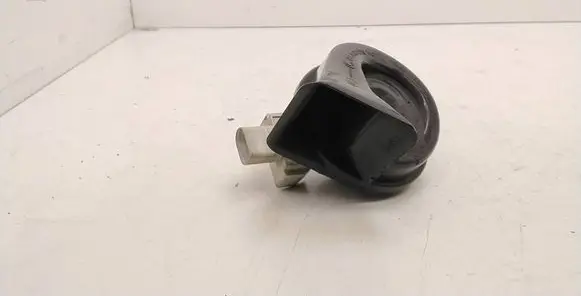BMW 3 F30 F35 F31 Horn signal 7300975 6033FB6082 A250113L4