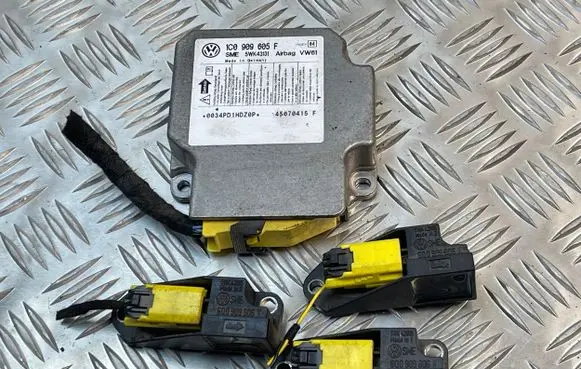 Seat Alhambra (Mk1) Airbag control unit/module 1C0909605F 6Q0909606K