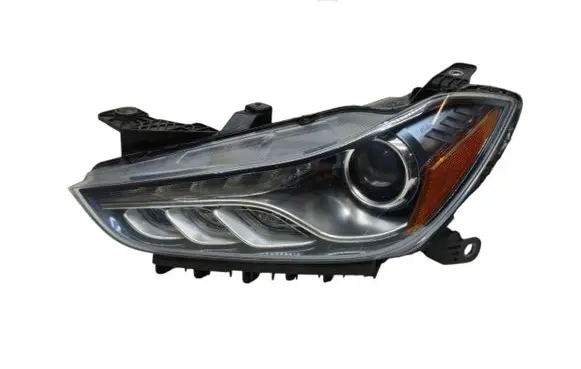 Maserati Ghibli Headlight/headlamp 00670005475