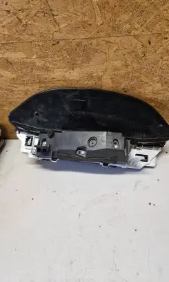 Toyota Yaris Speedometer (instrument cluster) 838000D690D MB4573003206